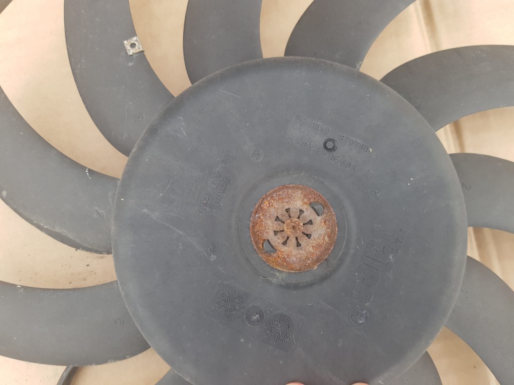 Dzesēšanas radiatora ventilators priekš AUDI A4 2005 3 Dzesēšanas radiatora ventilators priekš AUDI A4 2005