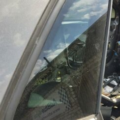 Aizmugurējais labais sānu stikls priekš CITROEN C4 2018