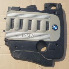 Dzinēja dekoratīvais vāks priekš BMW 530D E61 2006 TOURING TITANSILVER