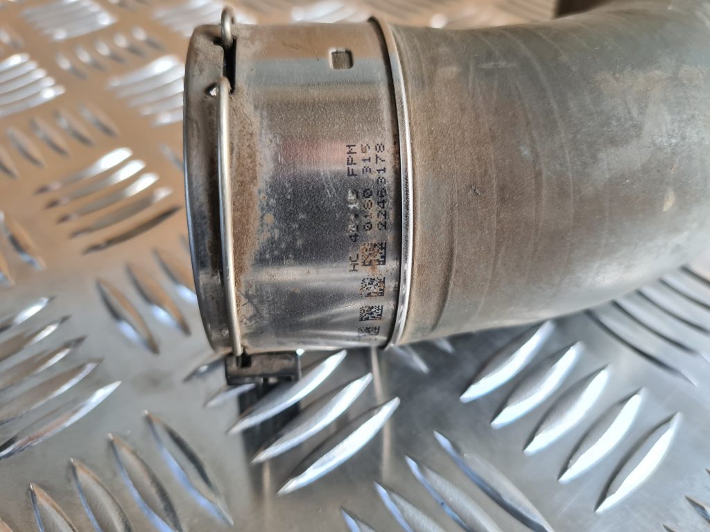 Interkulera caurule priekš DACIA LODGY 2014 2 Interkulera caurule priekš DACIA LODGY 2014