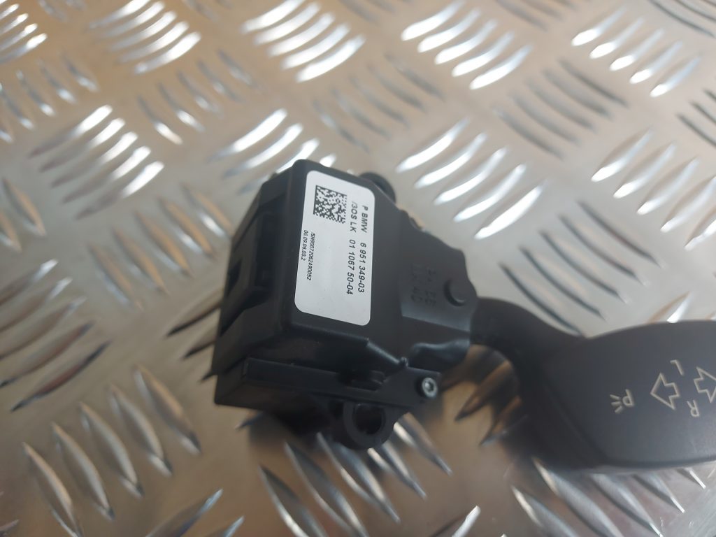 Pagrieziena rādītāju slēdzis priekš BMW 525 E60 2006 OLIVE 2 Pagrieziena rādītāju slēdzis priekš BMW 525 E60 2006 OLIVE