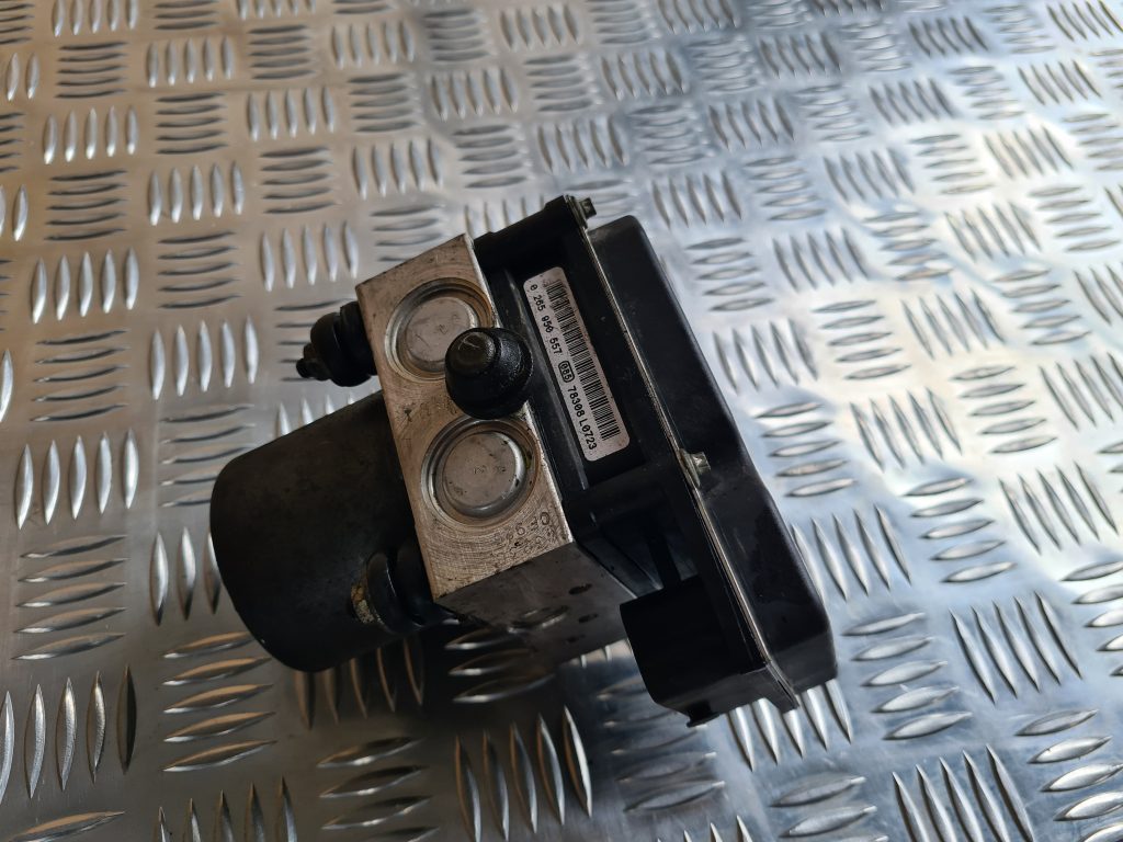 ABS bloks priekš AUDI A6 AVANT 2007 QUATTRO 3 ABS bloks priekš AUDI A6 AVANT 2007 QUATTRO