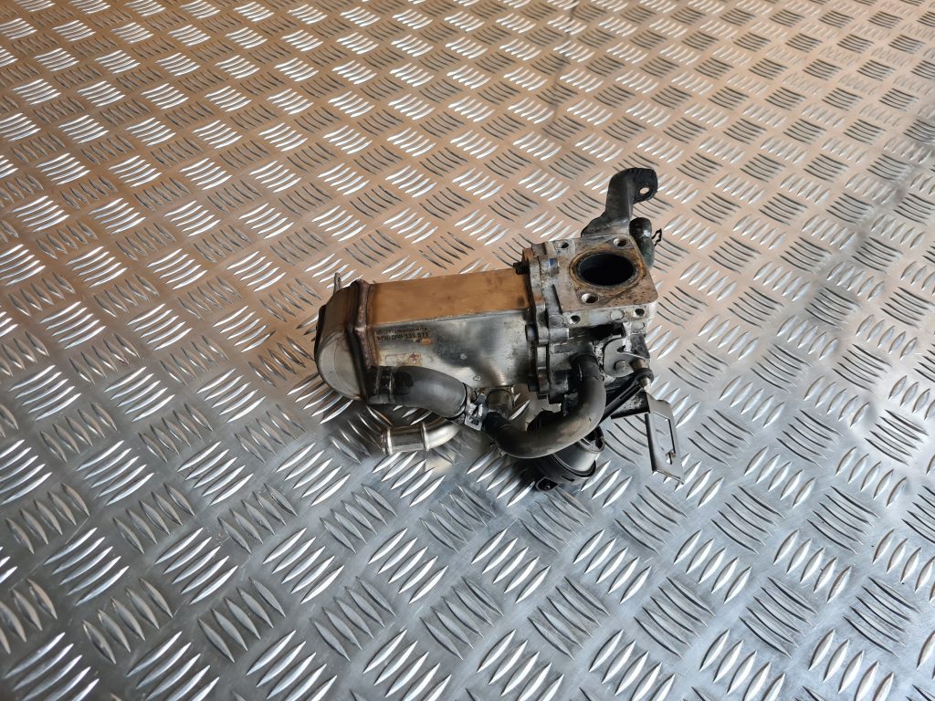 EGR vārsts priekš AUDI A6 AVANT 2007 QUATTRO 1 EGR vārsts priekš AUDI A6 AVANT 2007 QUATTRO