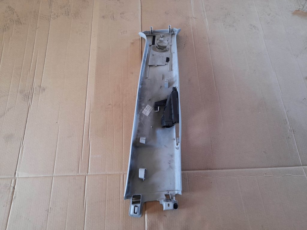 Vidējas salona statnes apdare priekš CITROEN PICASSO 2007