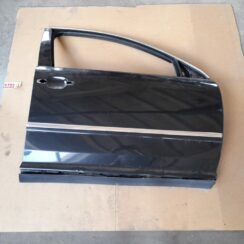 Priekšējās labās durvis priekš VW PHAETON 2005