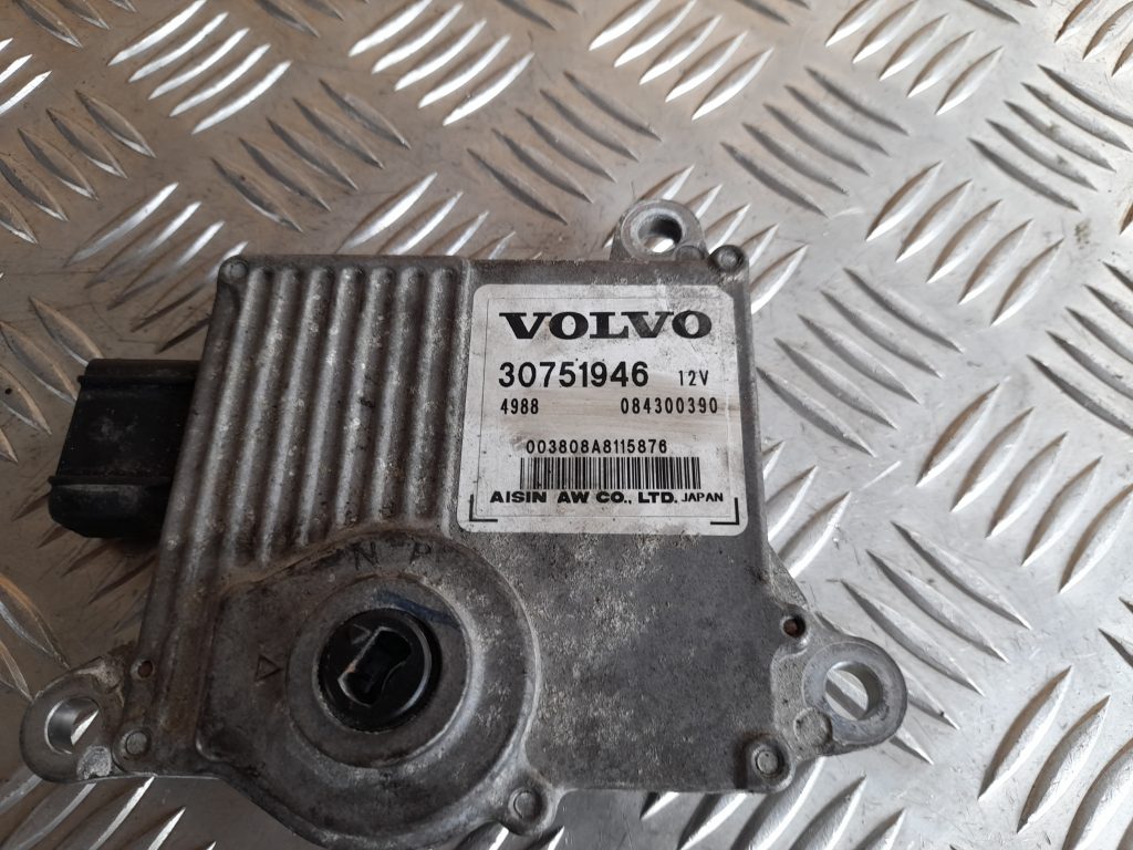 Pārnesumkārbas vadības bloks priekš VOLVO XC60 2009 3 Pārnesumkārbas vadības bloks priekš VOLVO XC60 2009