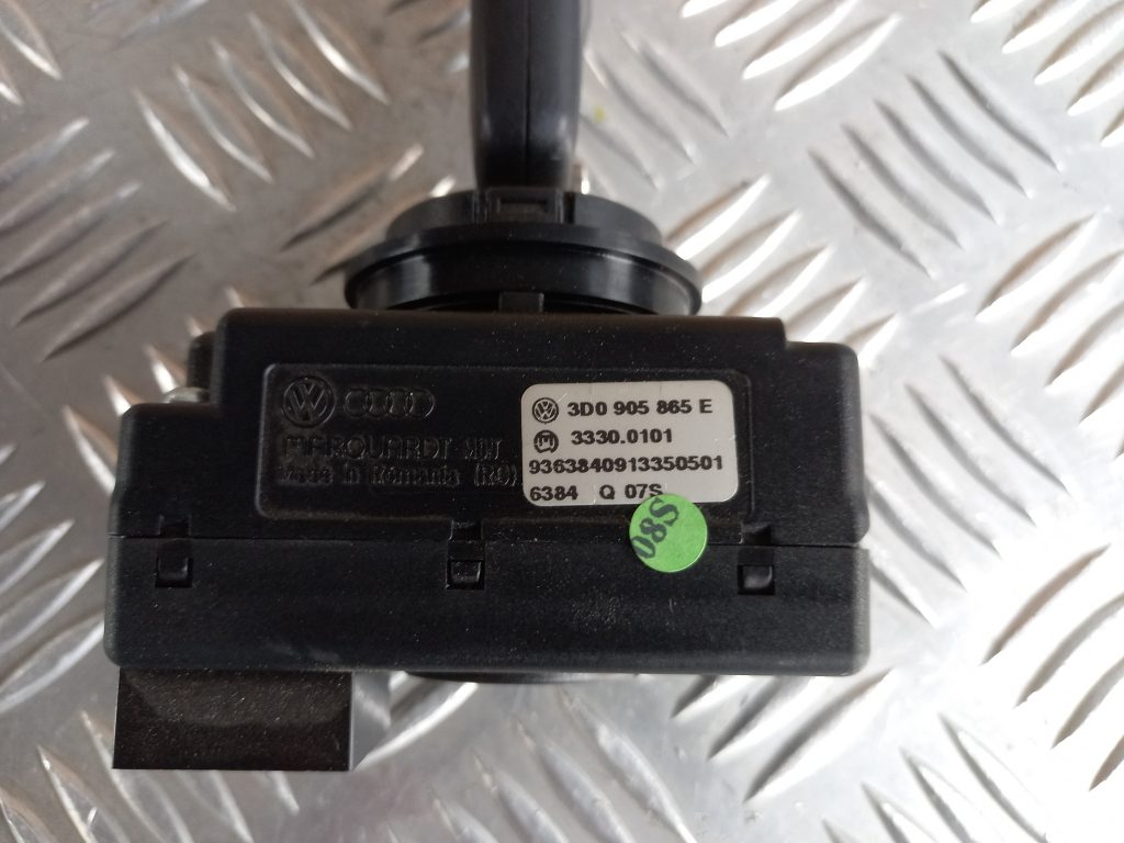 Aizdedzes slēdzene priekš VW TOUAREG 2007 3 Aizdedzes slēdzene priekš VW TOUAREG 2007