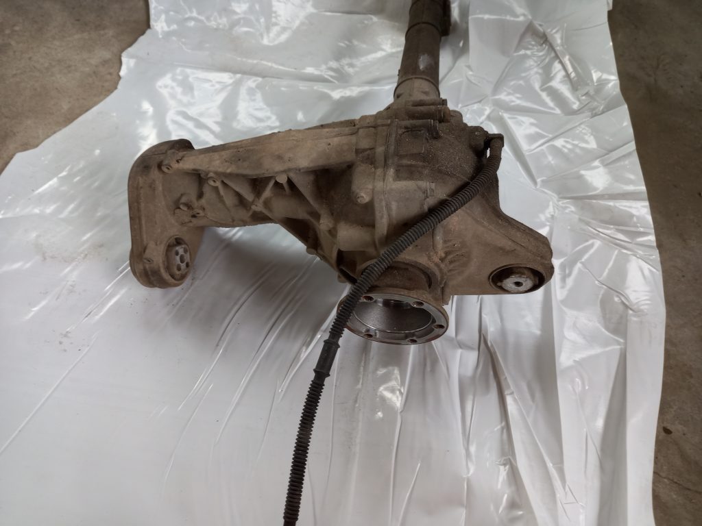 Priekšējais reduktors priekš VW TOUAREG 2007 3 Priekšējais reduktors priekš VW TOUAREG 2007