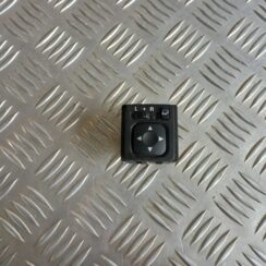 Spoguļa regulēšanas poga priekš MITSUBISHI ASX 2011