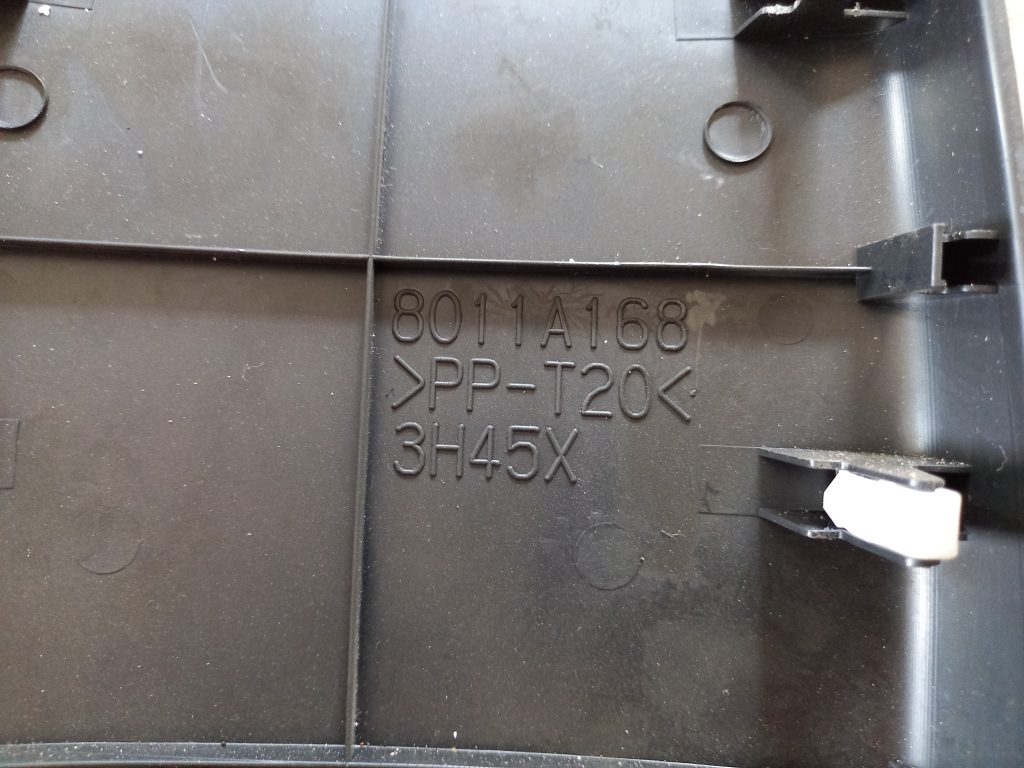 Dekoratīva apdare centrālās konsoles nodalījumam priekš MITSUBISHI ASX 2011 2 Dekoratīva apdare centrālās konsoles nodalījumam priekš MITSUBISHI ASX 2011