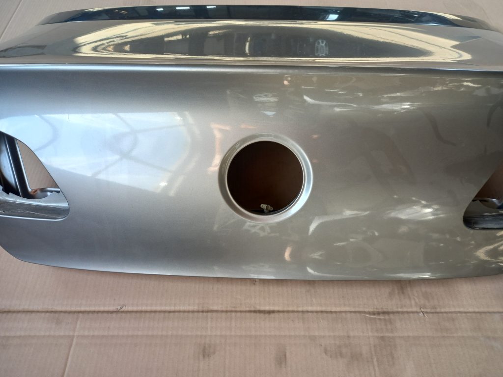 Bagāžnieka vāks priekš VW PASSAT CC 2009 6 Bagāžnieka vāks priekš VW PASSAT CC 2009