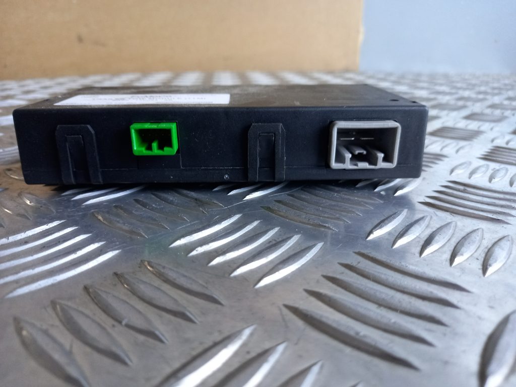 Piekabes āķa vadības bloks priekš LAND ROVER FREELANDER 2007