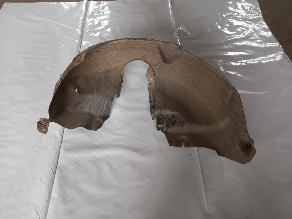 Aizmugurējais labais paspārns priekš LAND ROVER FREELANDER 2007