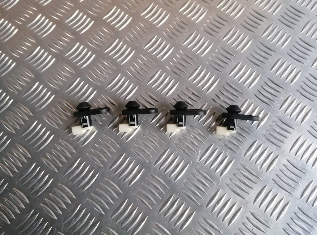 Durvju atvēršanas/aizvēršanas kontakts priekš LEXUS IS250 2007 1 Durvju atvēršanas/aizvēršanas kontakts priekš LEXUS IS250 2007