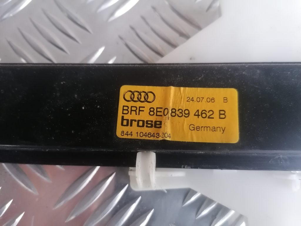 Stikla pacelšanas mehānisms aizmugurējais labais priekš AUDI A4 2007 2 Stikla pacelšanas mehānisms aizmugurējais labais priekš AUDI A4 2007