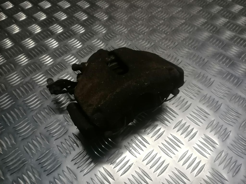 Priekšējais labais suports priekš AUDI A4 2007 1 Priekšējais labais suports priekš AUDI A4 2007