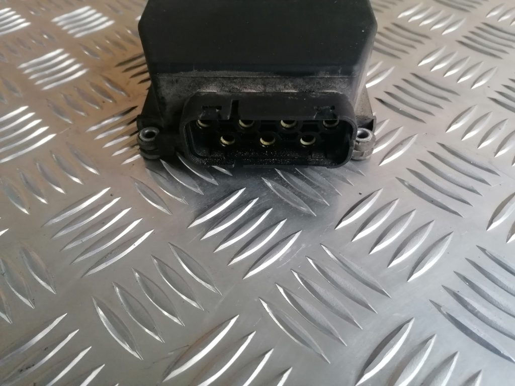 Elektroniskais modulis priekš VW POLO 2008 2 Elektroniskais modulis priekš VW POLO 2008