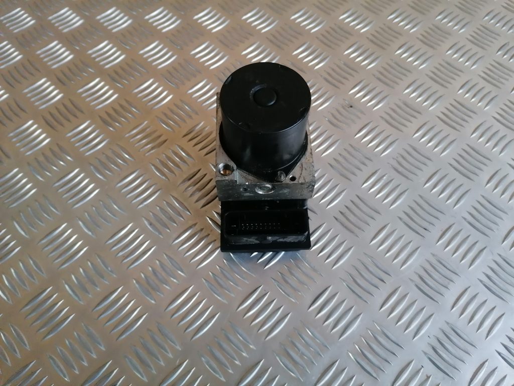 ABS bloks priekš ŠKODA FABIA 2008 1 ABS bloks priekš ŠKODA FABIA 2008