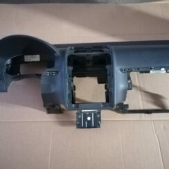 Mērinstrumentu panelis priekš VW TOURAN 2005