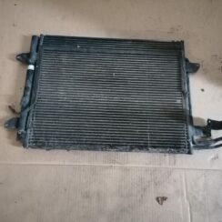 Gaisa kondicioniera radiators priekš VW TOURAN 2005