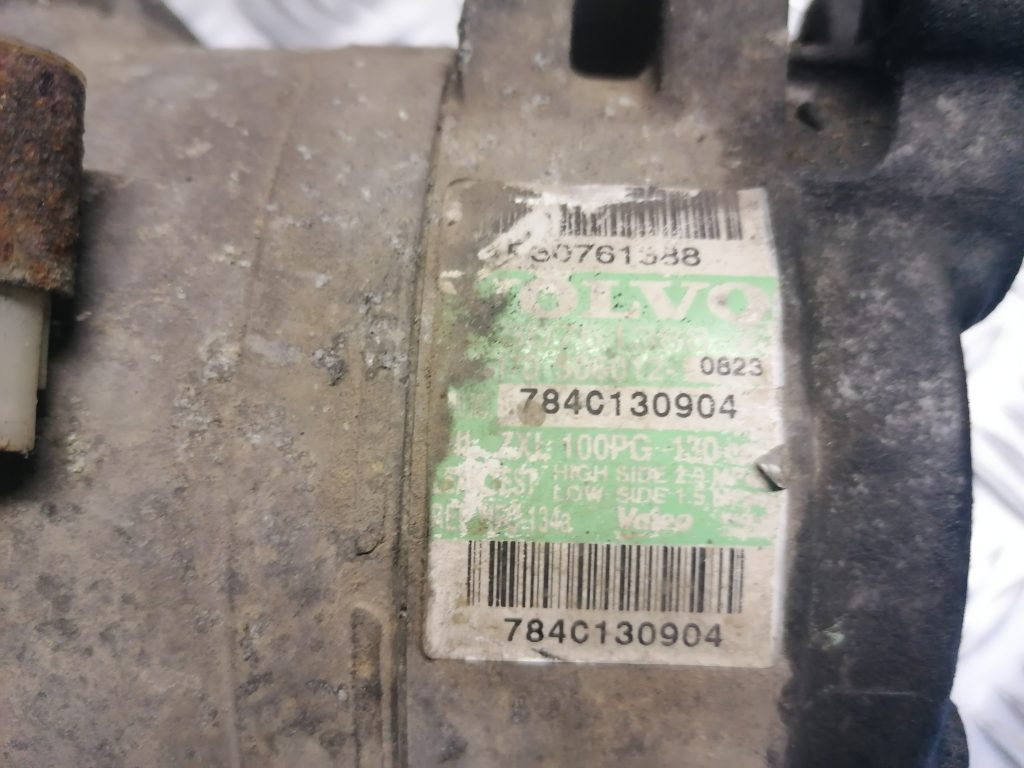 Gaisa kondicioniera kompresors priekš VOLVO V70 2007 4 Gaisa kondicioniera kompresors priekš VOLVO V70 2007