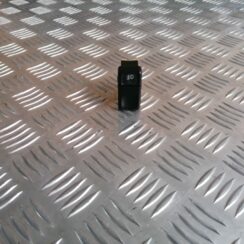 Miglas lukturu ieslēgšanas poga priekš VOLVO 850 1995