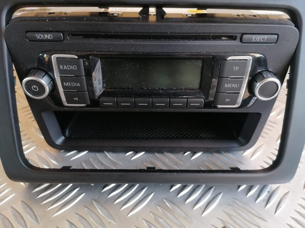 Displejs priekš VW POLO 2011 2 Displejs priekš VW POLO 2011