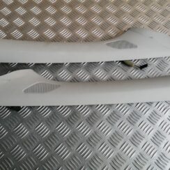 Priekšējas salona statnes apdare priekš VW POLO 2011