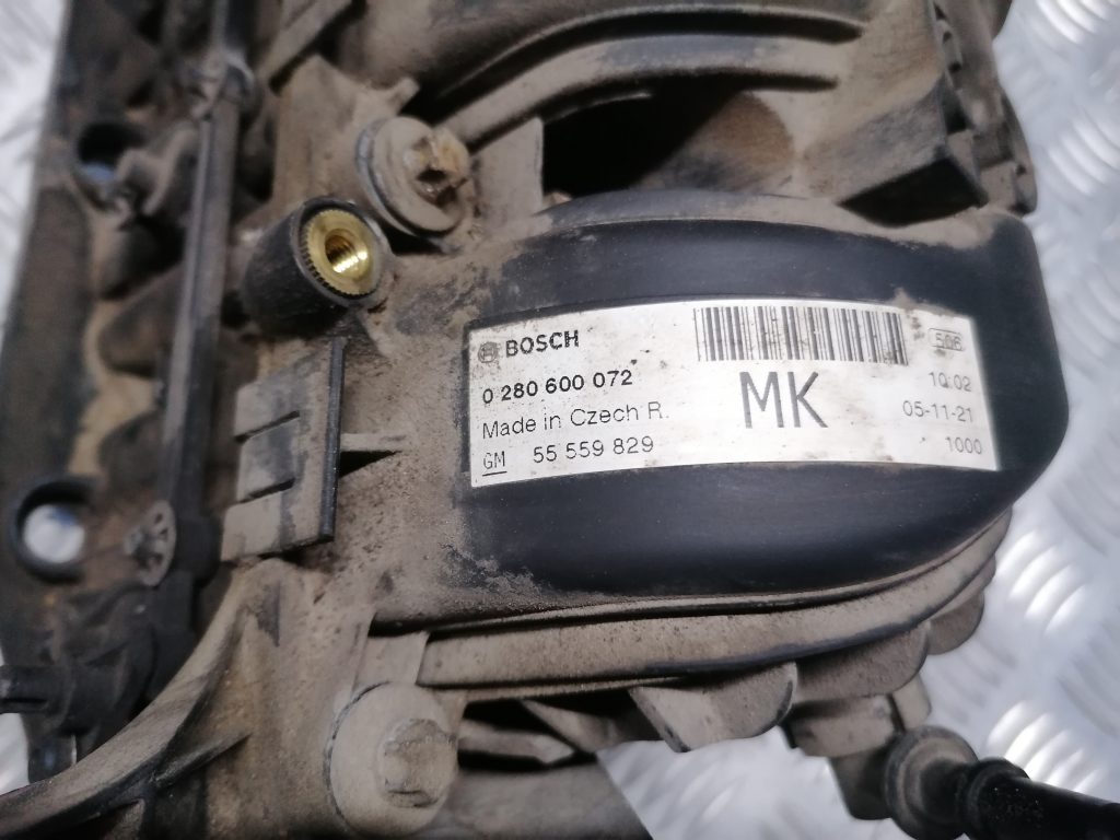 Ieplūdes kolektors priekš OPEL ASTRA H 2006