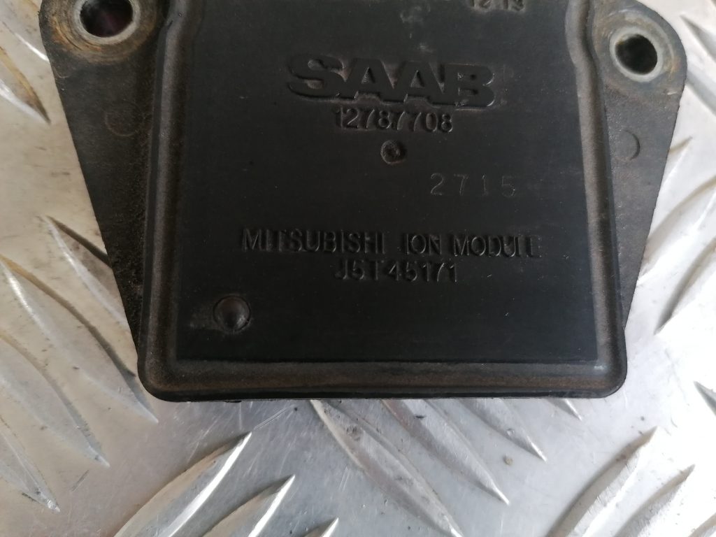 Jonizatora vadības bloks priekš SAAB 9-3 2002 4 Jonizatora vadības bloks priekš SAAB 9-3 2002