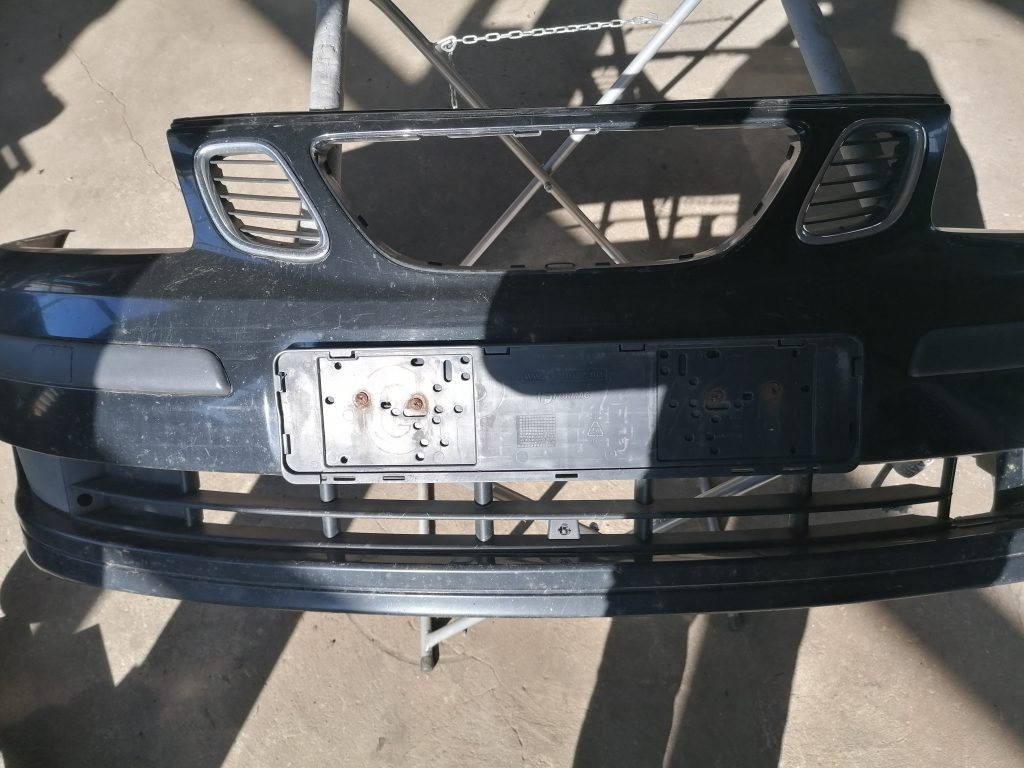 Priekšējais buferis priekš SAAB 9-3 2002 1 Priekšējais buferis priekš SAAB 9-3 2002