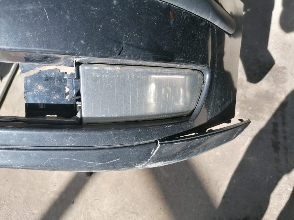 Priekšējais buferis priekš SAAB 9-3 2002 5 Priekšējais buferis priekš SAAB 9-3 2002