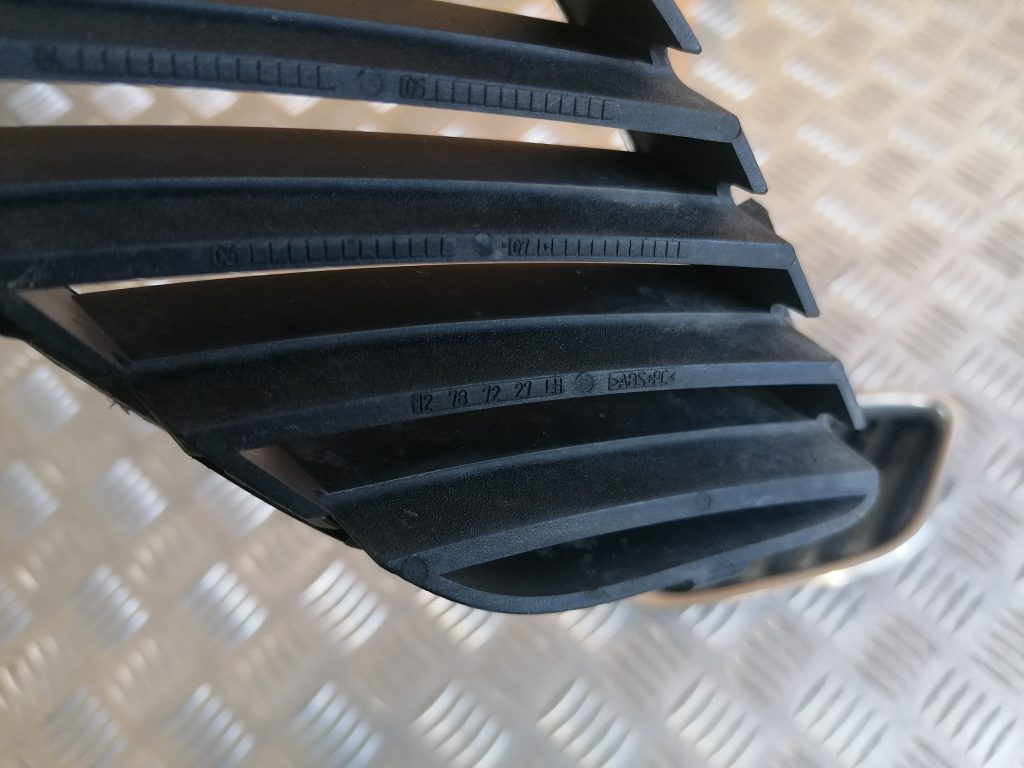 Bufera reste priekš SAAB 9-3 2002 3 Bufera reste priekš SAAB 9-3 2002