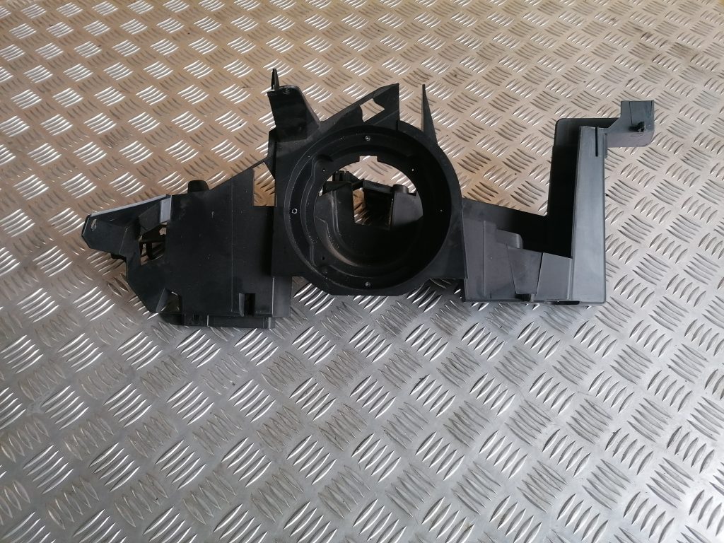 Salona plastmasa priekš CITROEN C4 2006 1 Salona plastmasa priekš CITROEN C4 2006