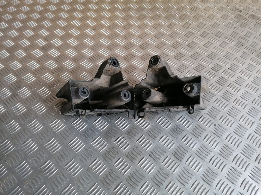 Aizmugurēja bufera kronšteins priekš CITROEN C4 2006