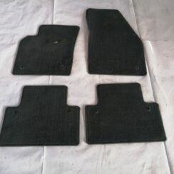 Salona paklāju komplekts priekš VOLVO C30 2008 TURQUOISE