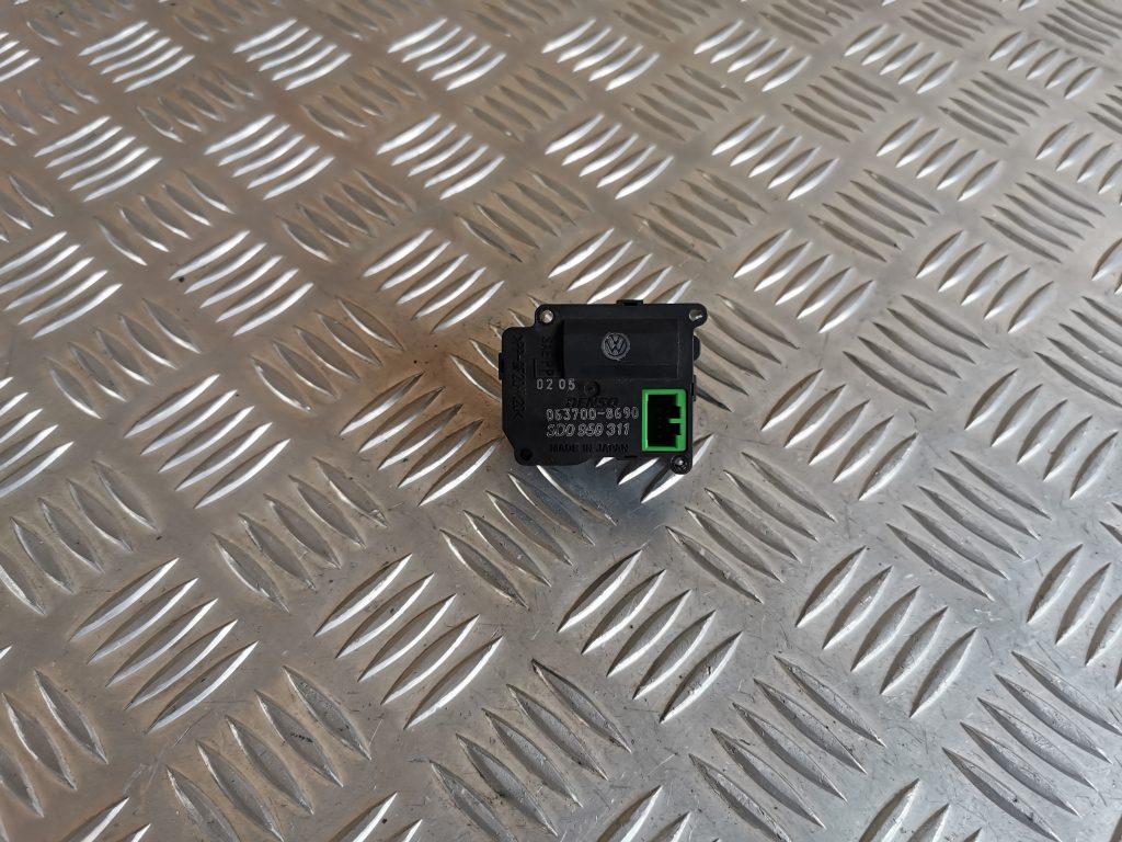 Apsildes sistēmas aktuators priekš VW PHAETON 2005