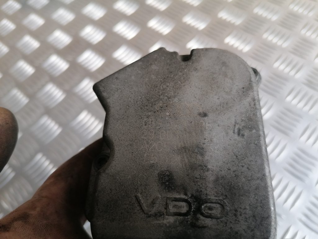 Ieplūdes kolektora garuma mērīšanas mehānisms priekš VW PHAETON 2005