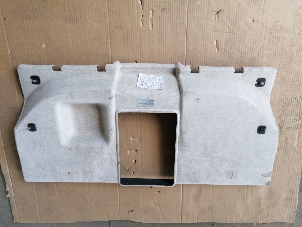 Bagāžnieka nodalījuma skaņas izolācija priekš VW PHAETON 2005 2 Bagāžnieka nodalījuma skaņas izolācija priekš VW PHAETON 2005