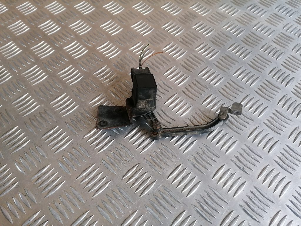 Lukturu diapazona korekcijas sensors, aizmugurē priekš MERCEDES BENZ ML320 2005 BLACK