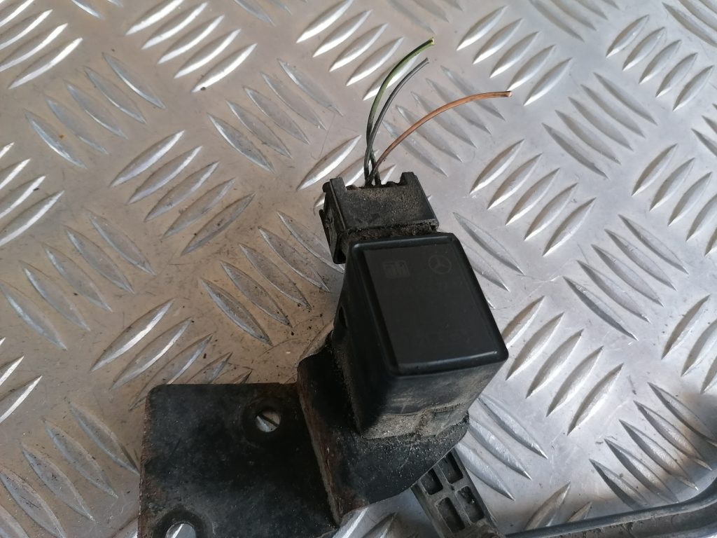 Lukturu diapazona korekcijas sensors, aizmugurē priekš MERCEDES BENZ ML320 2005 BLACK