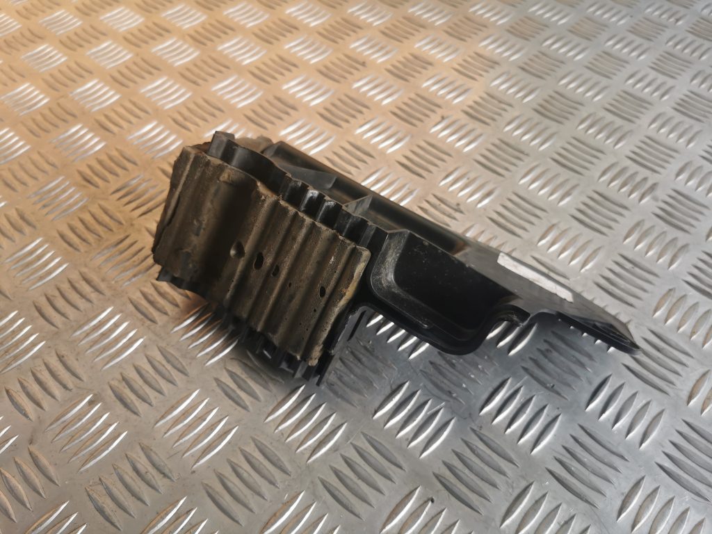 Mantu nodalījums bagāžniekā priekš MERCEDES BENZ ML320 2005 BLACK 2 Mantu nodalījums bagāžniekā priekš MERCEDES BENZ ML320 2005 BLACK