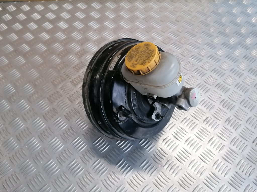 Bremžu pastiprinātāja galvenais cilindrs priekš SUBARU LEGACY 2011 1 Bremžu pastiprinātāja galvenais cilindrs priekš SUBARU LEGACY 2011