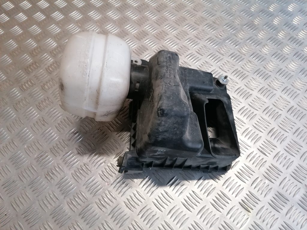 Gaisa filtra rezonators priekš SUBARU LEGACY 2011 2 Gaisa filtra rezonators priekš SUBARU LEGACY 2011