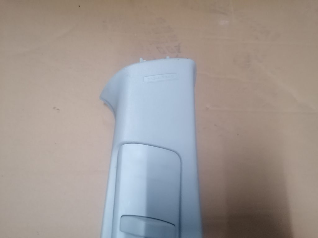 Vidējas salona statnes apdare priekš SUBARU LEGACY 2011 3 Vidējas salona statnes apdare priekš SUBARU LEGACY 2011