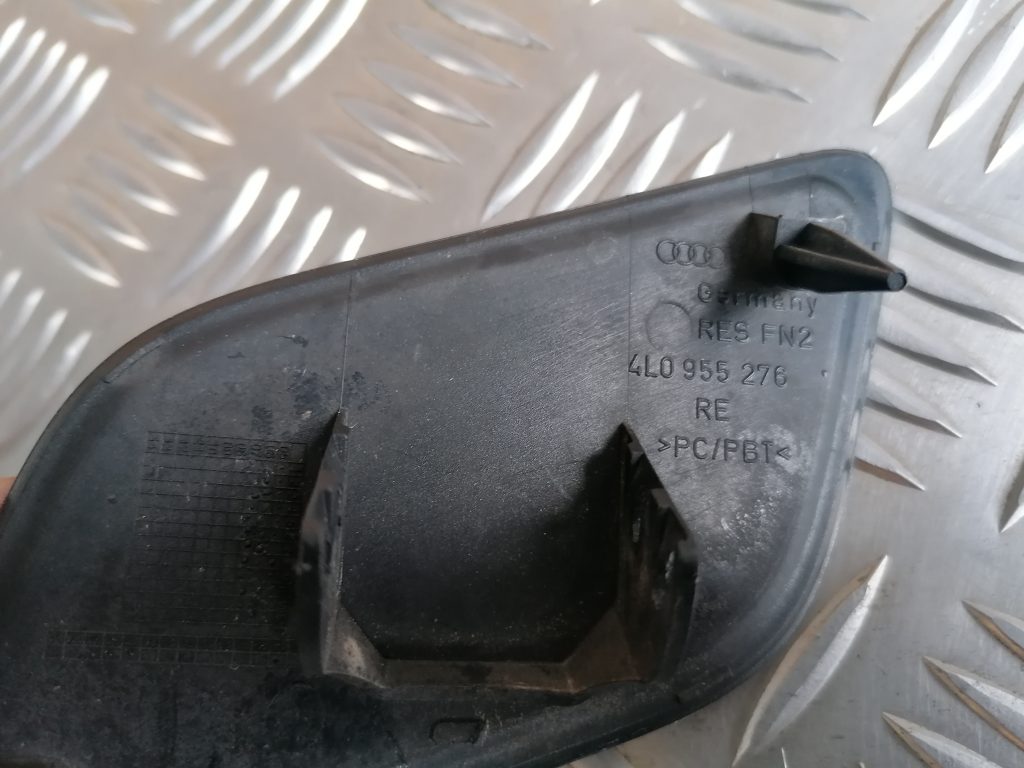 Lukturu mazgātāja sprauslas vāks priekš Audi Q7 4L0955276 3 Lukturu mazgātāja sprauslas vāks priekš Audi Q7 4L0955276