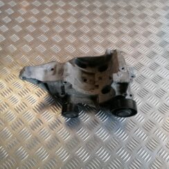 Ģeneratora kronšteins priekš BMW 1 E87 2009 WHITE