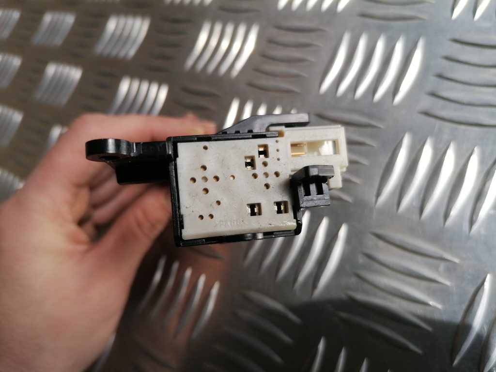 Kruīza kontroles rokturis/poga priekš LEXUS IS250 2007