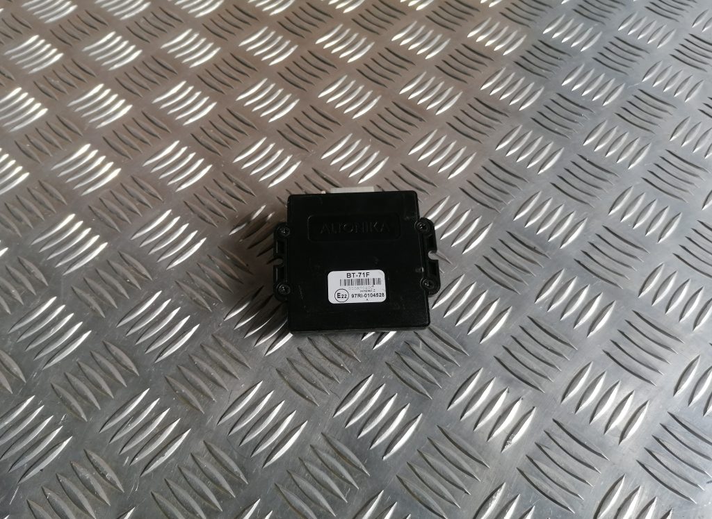 Signalizācijas vadības bloks priekš LEXUS IS250 2007 2 Signalizācijas vadības bloks priekš LEXUS IS250 2007