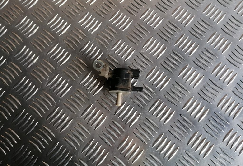 Gaisa spiediena devējs priekš LEXUS IS250 2007 2 Gaisa spiediena devējs priekš LEXUS IS250 2007